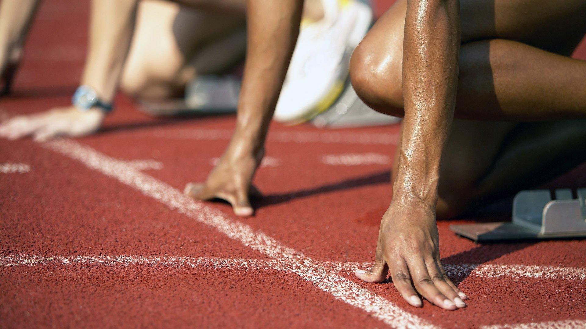 尤文左路传中战术显威，布雷默头球攻门差之毫厘