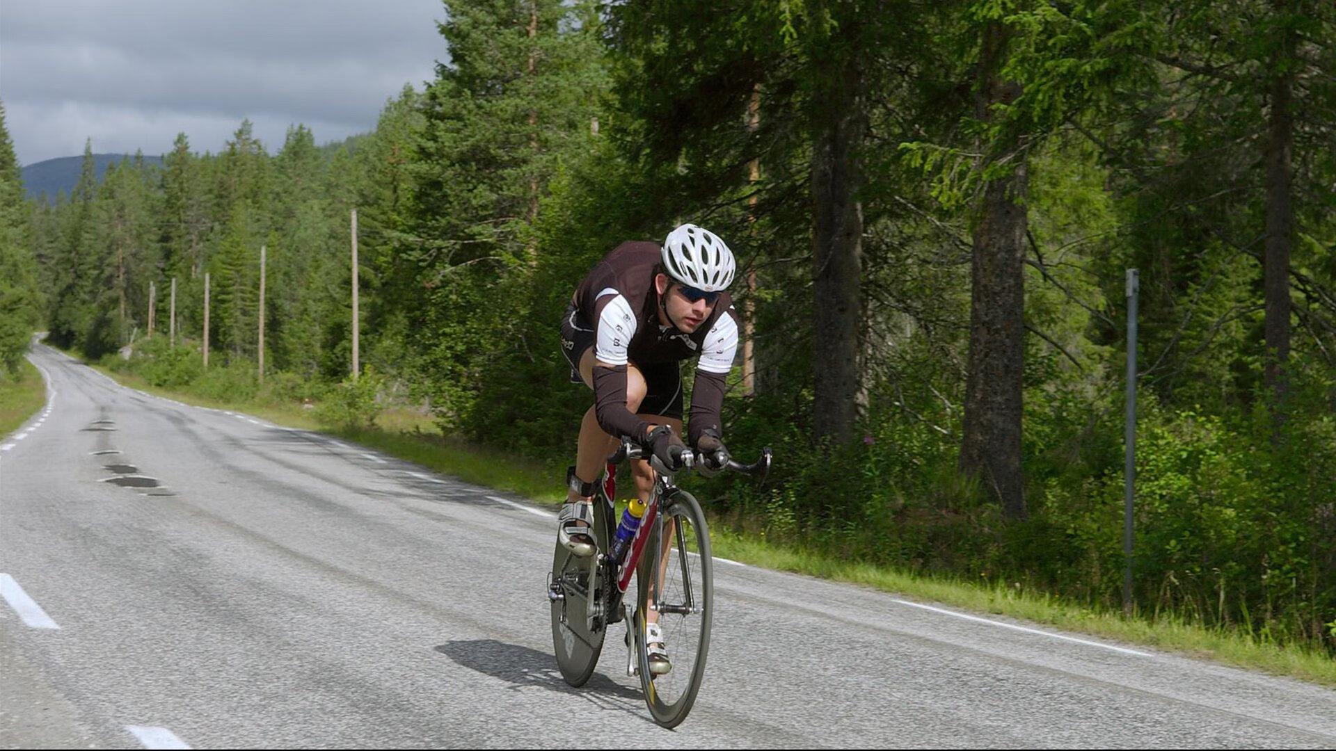 TMZ曝前NBA球员特尔费尔因违反假释条例入狱半年 狱中餐食竟成焦点