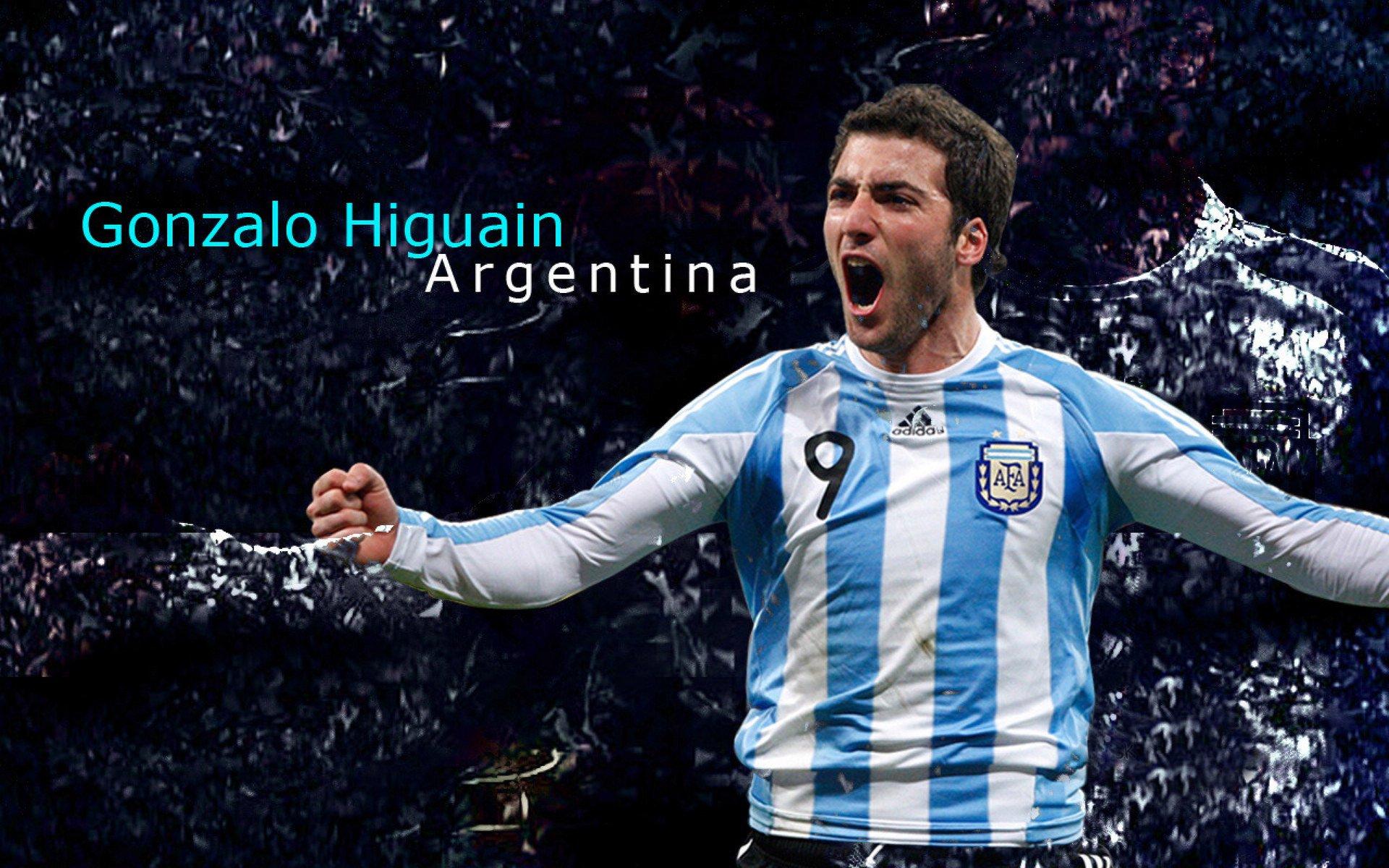 加图索调侃卡纳瓦罗，他抹个发胶就进世界杯了，而我还在战壕